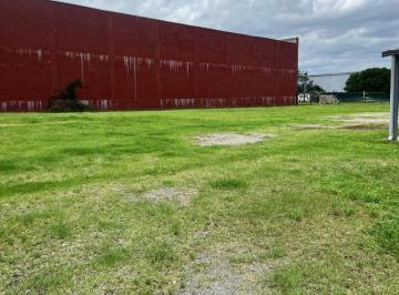 Bodega-Galpón · 780m² · 1 Ambiente · Galpon con Oficina en Alquiler