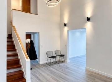 Oficina comercial · 130m² · 4 Ambientes · Oficina en Alquiler 156 m² con Patio Av Colon y Los Andes