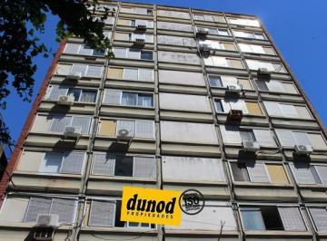 Local comercial · 30m² · 1 de Mayo Al 900 Alquiler Local Comercial en Rosario Barrio Martin