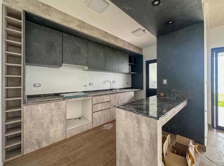 Casa · 153m² · 3 Dormitorios · 2 Cocheras