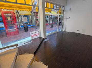 Local comercial de 4 ambientes, Rosario · Galeria Calle Angosta, Local 11