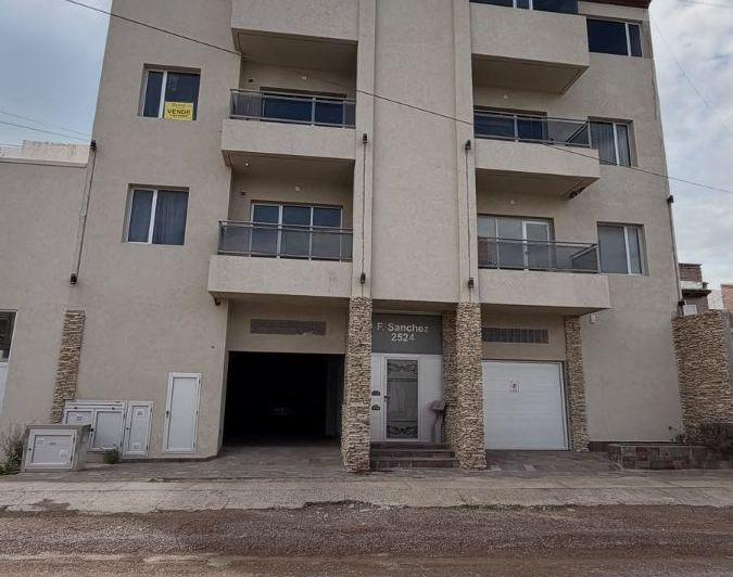 Departamento · 137m² · 5 Ambientes · 1 Cochera
