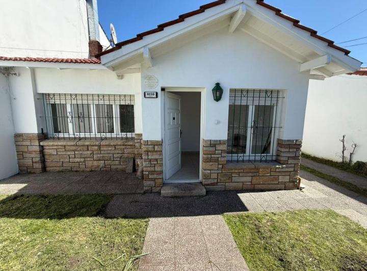 Casa · 128m² · 3 Ambientes · 2 Cocheras