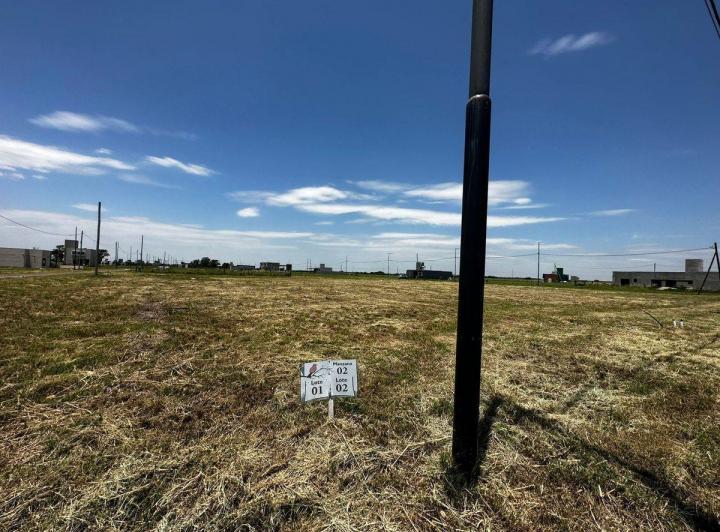 Terreno · 300m²