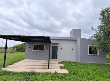 Casa · 70m² · 4 Ambientes · 2 Cocheras · En Venta 2 Dor Portales del Tala Apta Credito