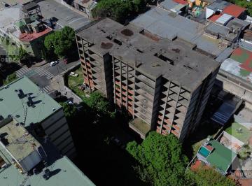 Terreno · 7500m² · Oportunidad Desarrolladores en La Boca | 7.500 m² Vendibles | 80% Estructura Ejecutada + Planos Apro