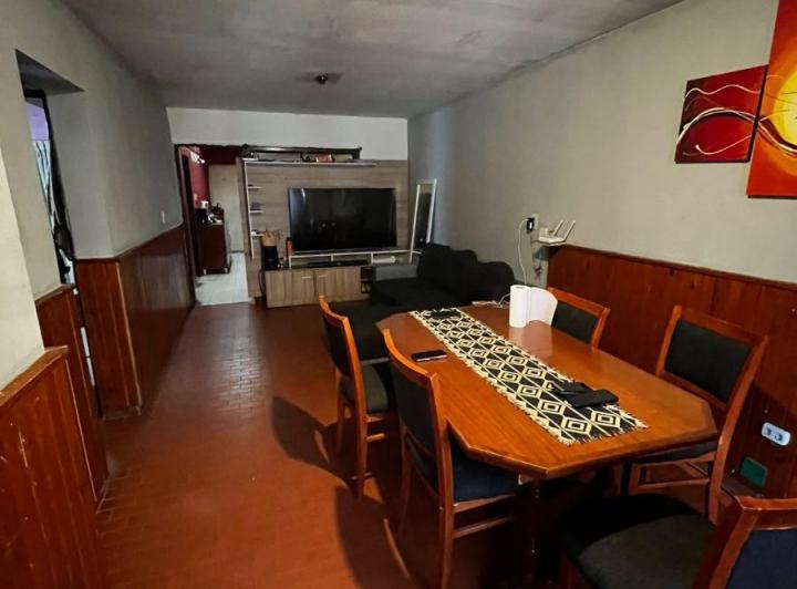 Casa · 70m² · 4 Ambientes · 1 Cochera