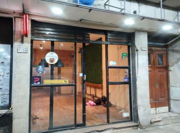 Local comercial · 46m² · Alquiler Local Comercial Boedo con Seguro Caucion