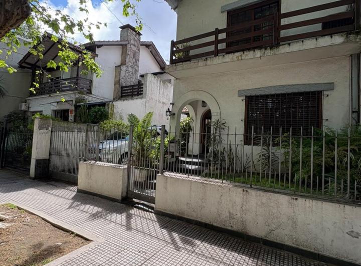 Terreno · 253m² · 1 Cochera