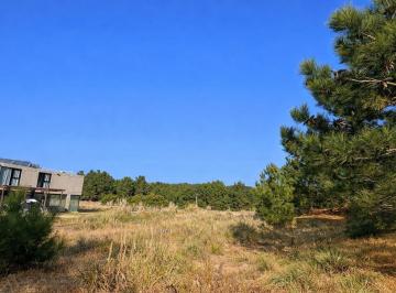 Terreno · 900m² · Terreno en Venta, Costa Esmeralda, Barrio Ecuestre, Lote 100