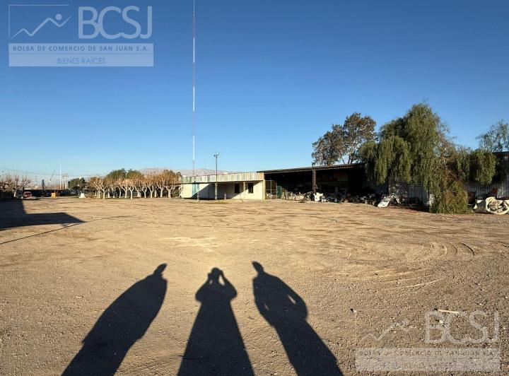 Bodega-Galpón · 2500m²