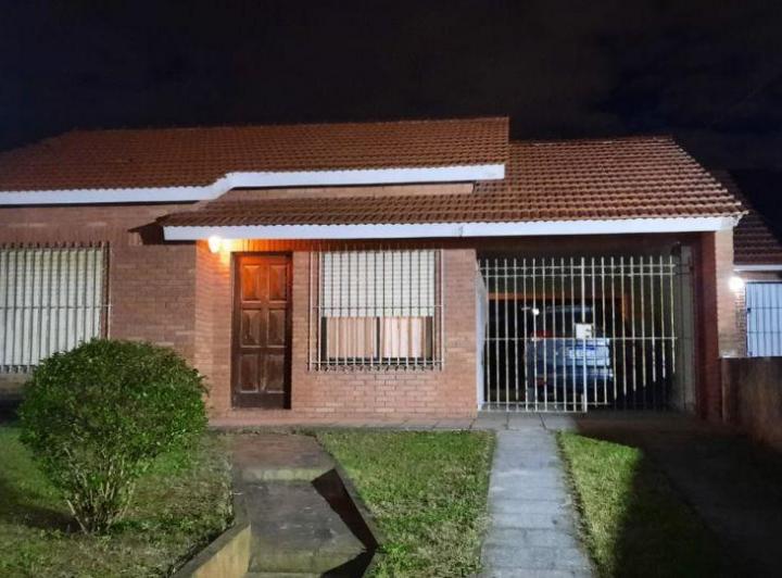 Casa · 110m² · 3 Ambientes · 1 Cochera