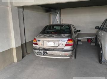 Garage · Cochera en Venta Chacarita!