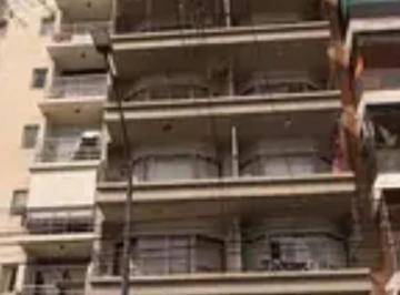 Garage · 13m² · Cochera Fija Cubierta en Villa Urquiza