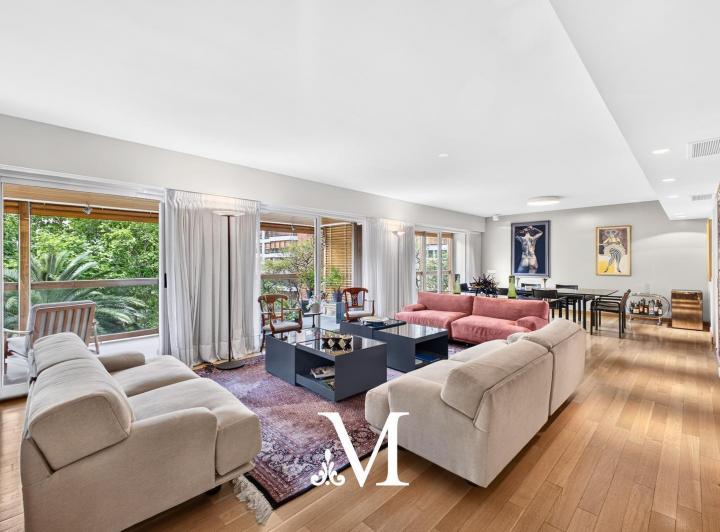 Departamento · 250m² · 4 Ambientes · 2 Cocheras
