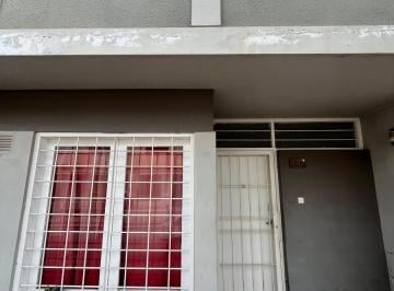 Departamento · 98m² · 5 Ambientes · Departamento en Barrio Empleado de Comercio