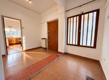 Departamento · 54m² · 2 Ambientes · PH de 2 Ambientes con Esc./ Comedor/2o Dorm. con Patio