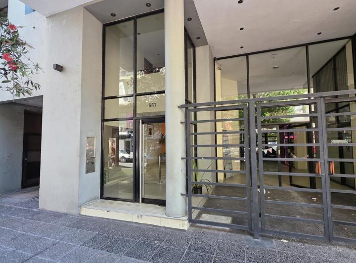 Departamento · 77m² · 4 Ambientes · 1 Cochera