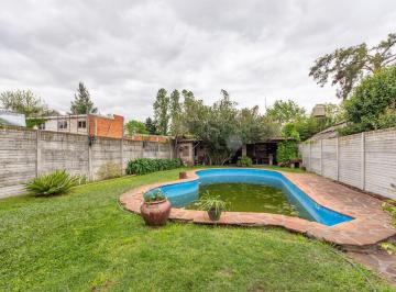 Casa · 118m² · 3 Ambientes · 1 Cochera · Venta Casa 3 Ambentes Quncho Pileta Vicenzo Grande