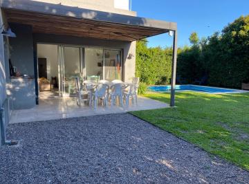 Casa · 237m² · 6 Ambientes · 2 Cocheras · Alquiler Temporal - Casa 6 Ambientes - Barrio El Atardecer - Tigre