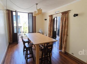 Departamento · 67m² · 3 Ambientes · Departamento PH de 3 Ambientes con Balcon, en San Telmo Bajas Expensas!
