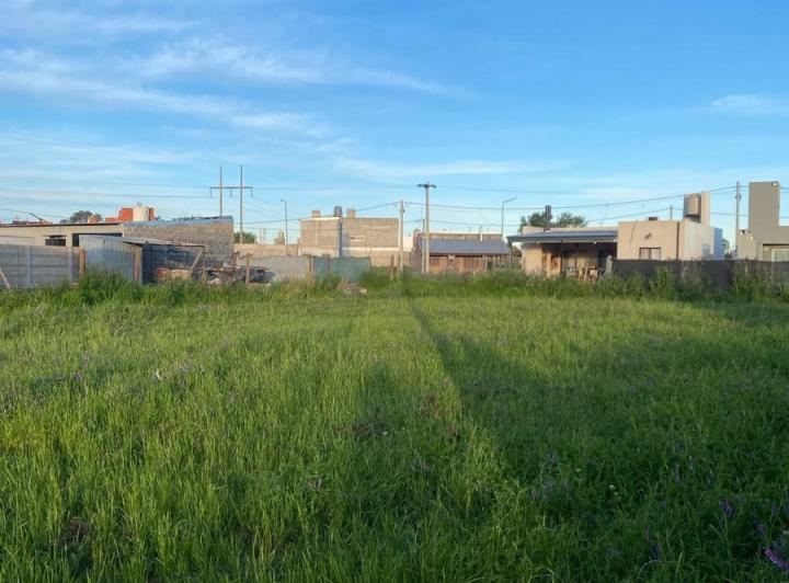 Terreno · 600m²