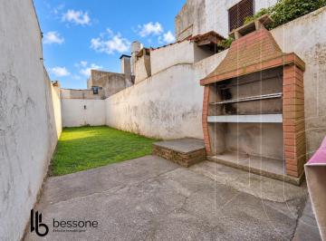 PH · 72m² · 3 Ambientes · 1 Cochera · PH en Villa Primera