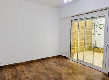 Departamento · 48m² · 3 Ambientes · Alquiler Caballito Departamento 3 Amb 60 m² Patio