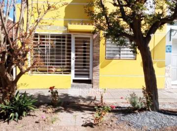 ANC-ANC-1798_2 · Alquiler Casa 3 Ambientes en Bernal. Quilmes