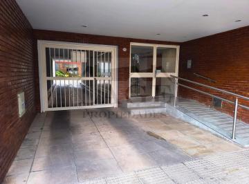 Garage · 1m² · 1 Cochera · Cochera Cubierta en Pb Todo Incluido Mb Ubicacion