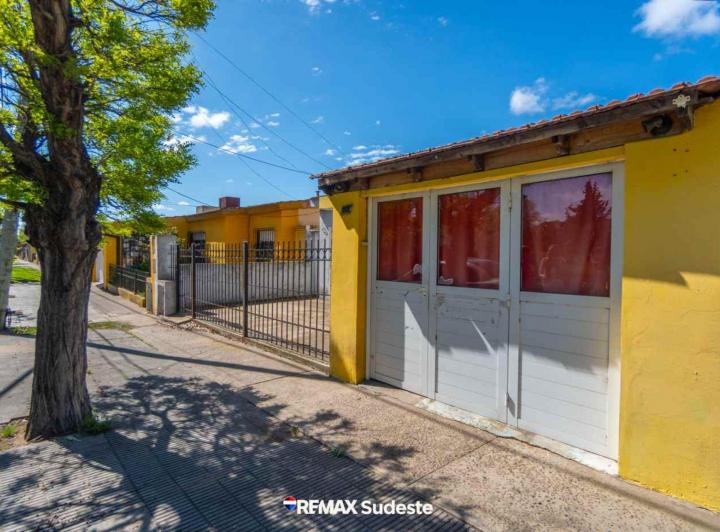 Casa · 90m² · 3 Ambientes · 1 Cochera