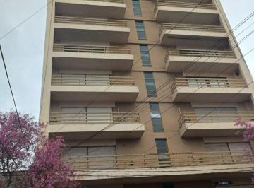 Departamento de 6 ambientes, Villa María · Venta: Depto en Pleno Centro de Villa Maria