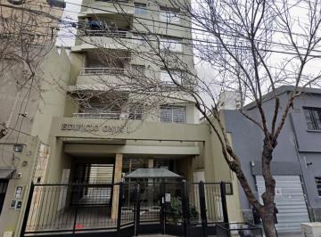 Departamento · 50m² · 2 Ambientes · 1 Cochera · Depto en Alquiler 2 Amb C/coch - Fte - Balcón Lanús o