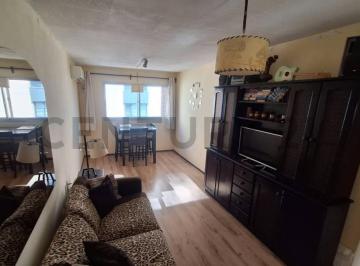 Departamento · 64m² · 5 Ambientes · Centro Venta Apto 3 Dorm Piso Alto / a Pasos Av Libertador Usd89.000 + Cuota Anv