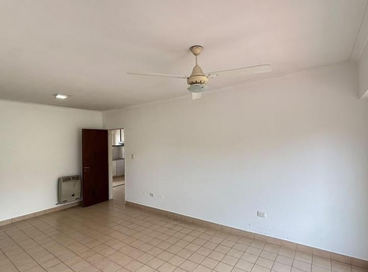Casa · 100m² · 4 Ambientes · 1 Cochera