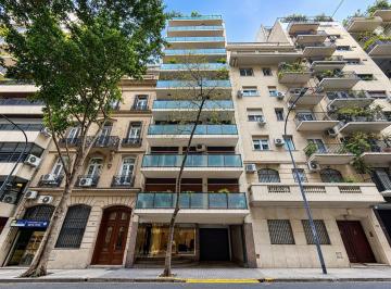 Departamento · 120m² · 4 Ambientes · 1 Cochera · Departamento en Recoleta