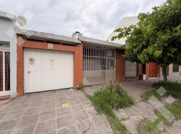 Casa · 113m² · 3 Ambientes · 1 Cochera