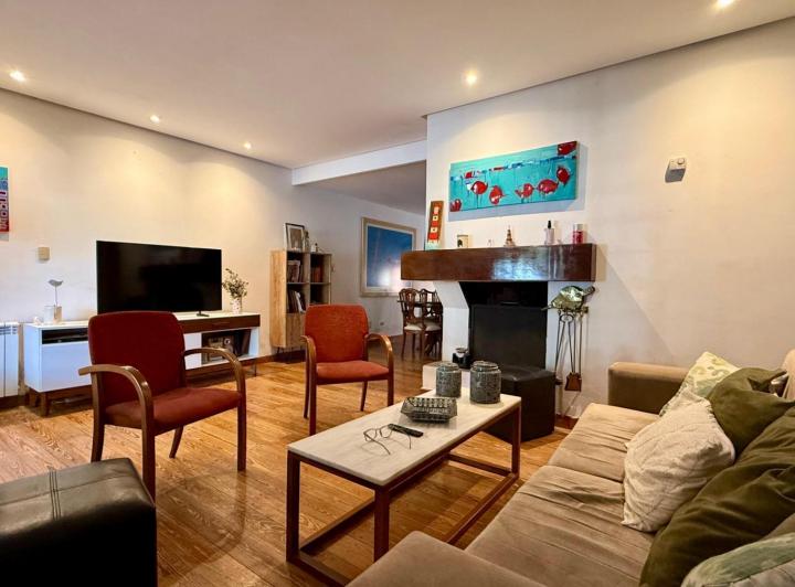 Casa · 170m² · 4 Ambientes · 1 Cochera