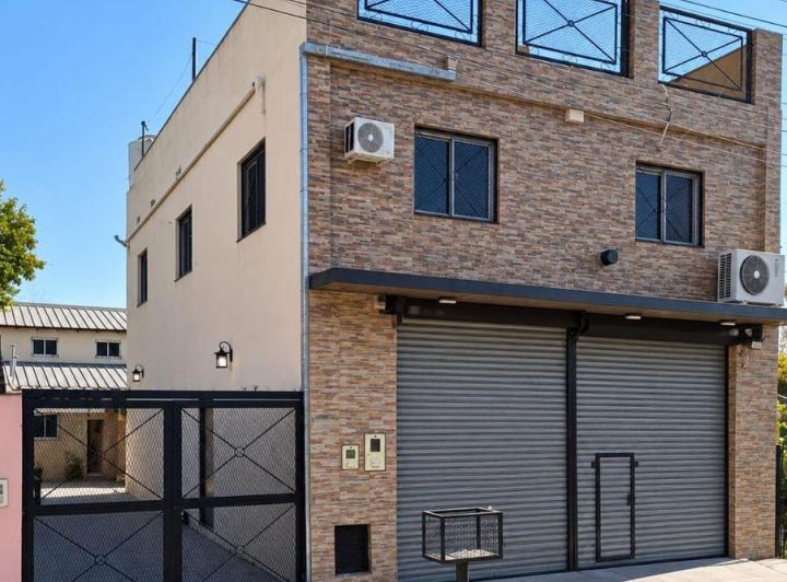 Departamento · 80m² · 4 Ambientes · 1 Cochera