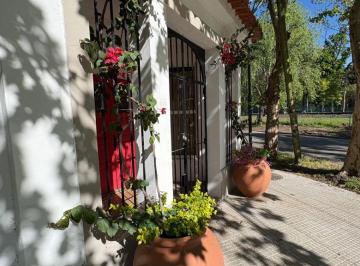 Casa de 7 ambientes, San Isidro · Casa en Venta, Acassuso | Bajo de San Isidro