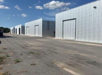 Bodega-Galpón · 500m² · 1 Ambiente · Galpones de 500 m² o de 1.000 m² - Seguridad 24 Horas - Zona Sur
