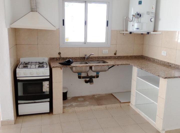 Casa · 90m² · 3 Ambientes · 3 Cocheras