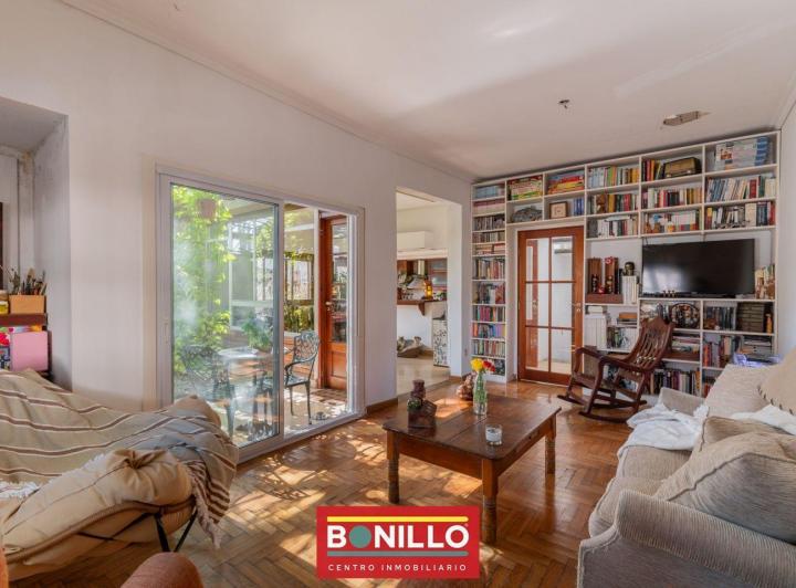 Casa · 133m² · 3 Ambientes · 1 Cochera