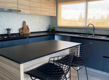 Casa de 2 ambientes, Luzuriaga · Venta Casa Barrio Privado Yrigoyen