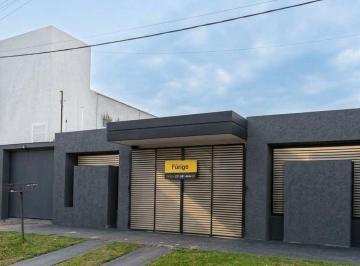 FUG-SPF-1421_2 · Vende Casa en Perez