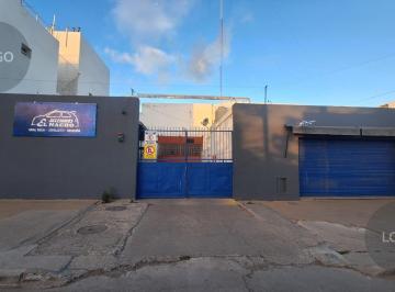 Edificio · 1192m² · 3 Cocheras · En Venta | Predio Comercial E Industrial con Galpón, Oficinas y Depósito – Neuquén Capital