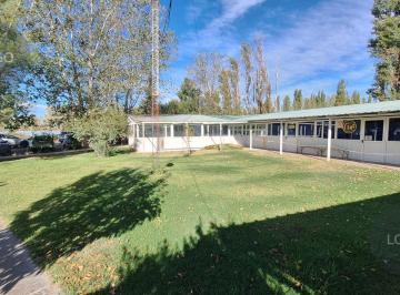 Bodega-Galpón · 642m² · En Venta | Base Operativa Industrial de 10.100 m² con Galpón y Oficinas | Plottier