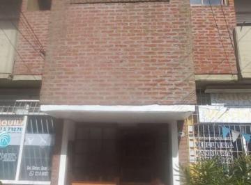 Departamento de 2 ambientes, Mar del Plata · Depto 2 Amb Al Frente C/ Balcon + Cochera Descubierta Barrio San Carlos 2do Piso por Escalera