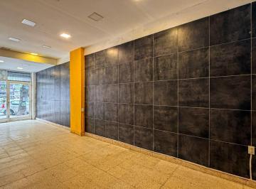 Local comercial · 90m² · Alquiler Local Comercial Plaza Colón con Depósito