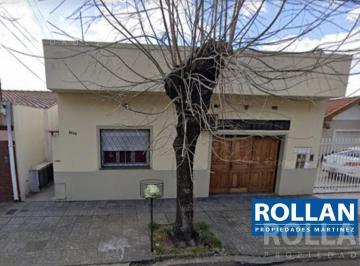 Oficina comercial · 22m² · 1 Ambiente · Alquiler PH 1 Amb C/patio en Villa Adelina